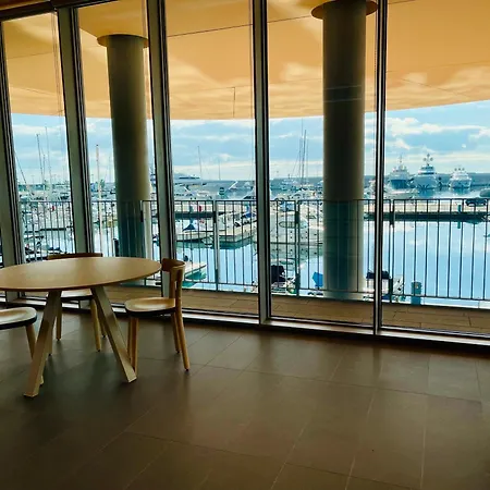 Seaview House Apartamento *