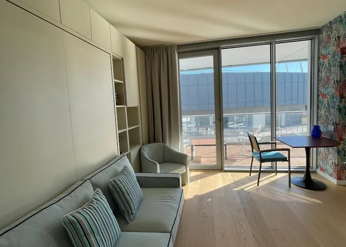 דירה Seaview House ג'נובה